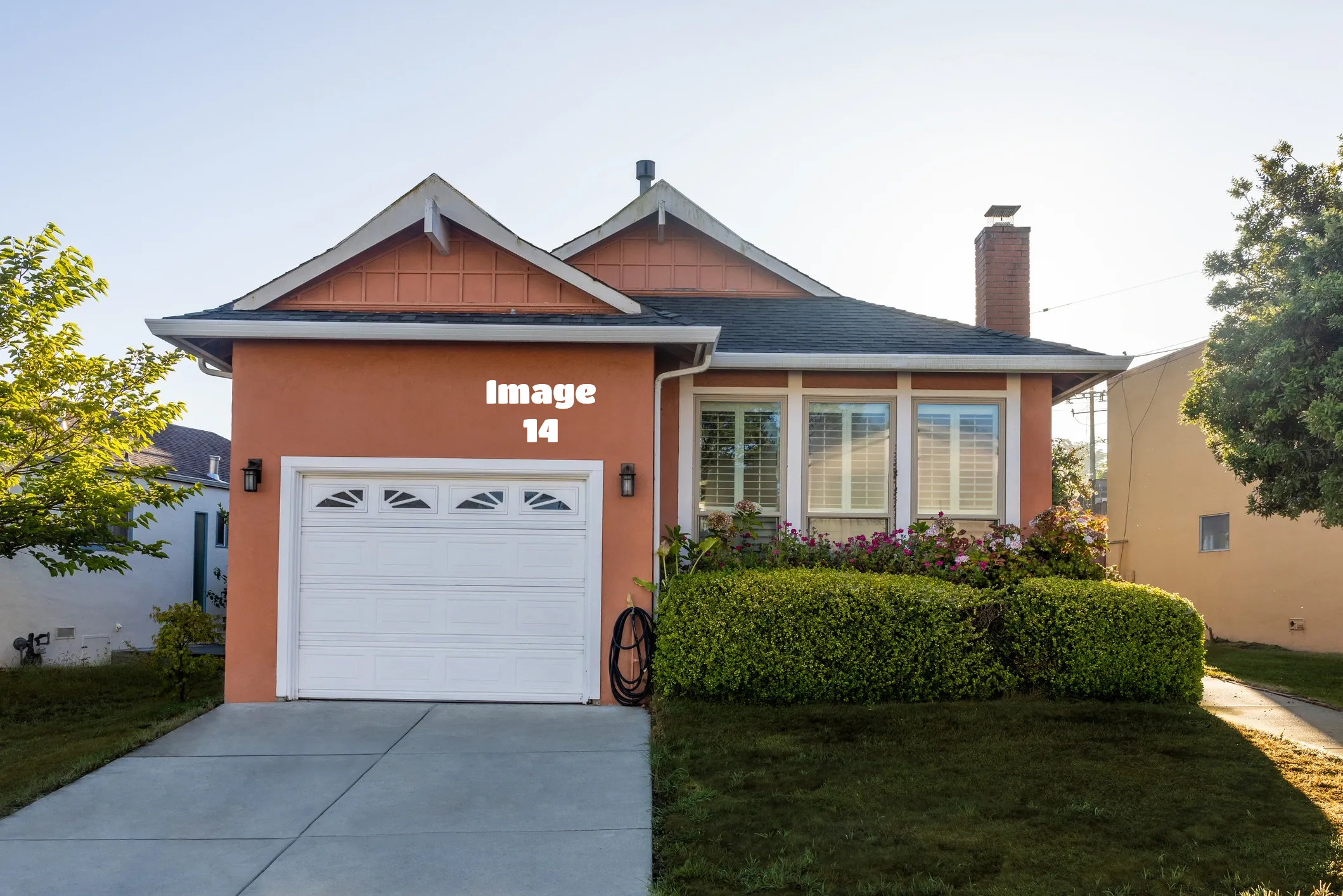 Garage door style 14